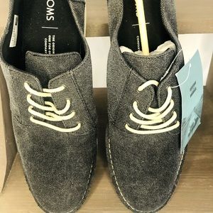 Toms Men’s Preston lace up shoes